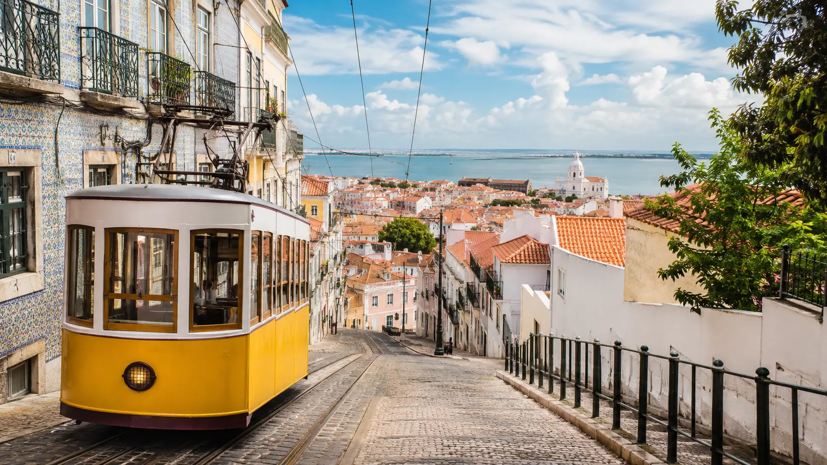 Portugal destination and Schengen visa guide for UK residents
